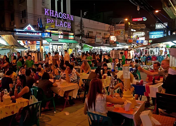 At Pranakorn Khaosan - แอท พระนคร ข้าวสาร